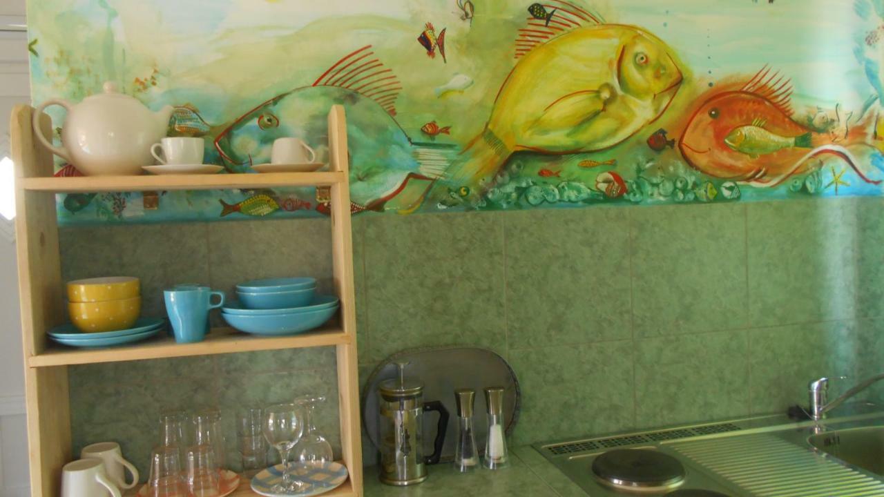Apartments-Estate Under The Paintbrush 维斯 外观 照片